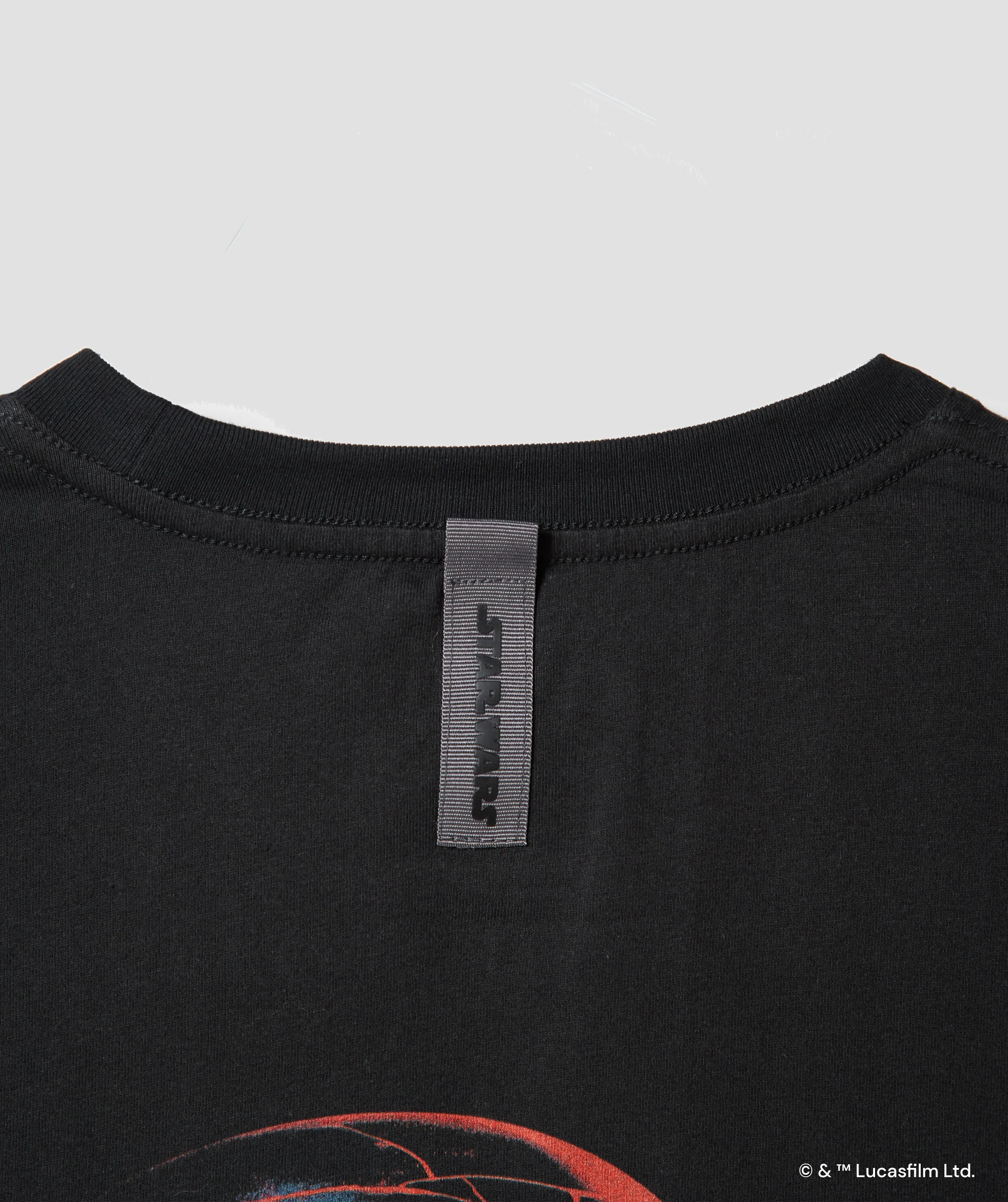 STAR WARS™ KYLO REN HELMET TEE - Image 6