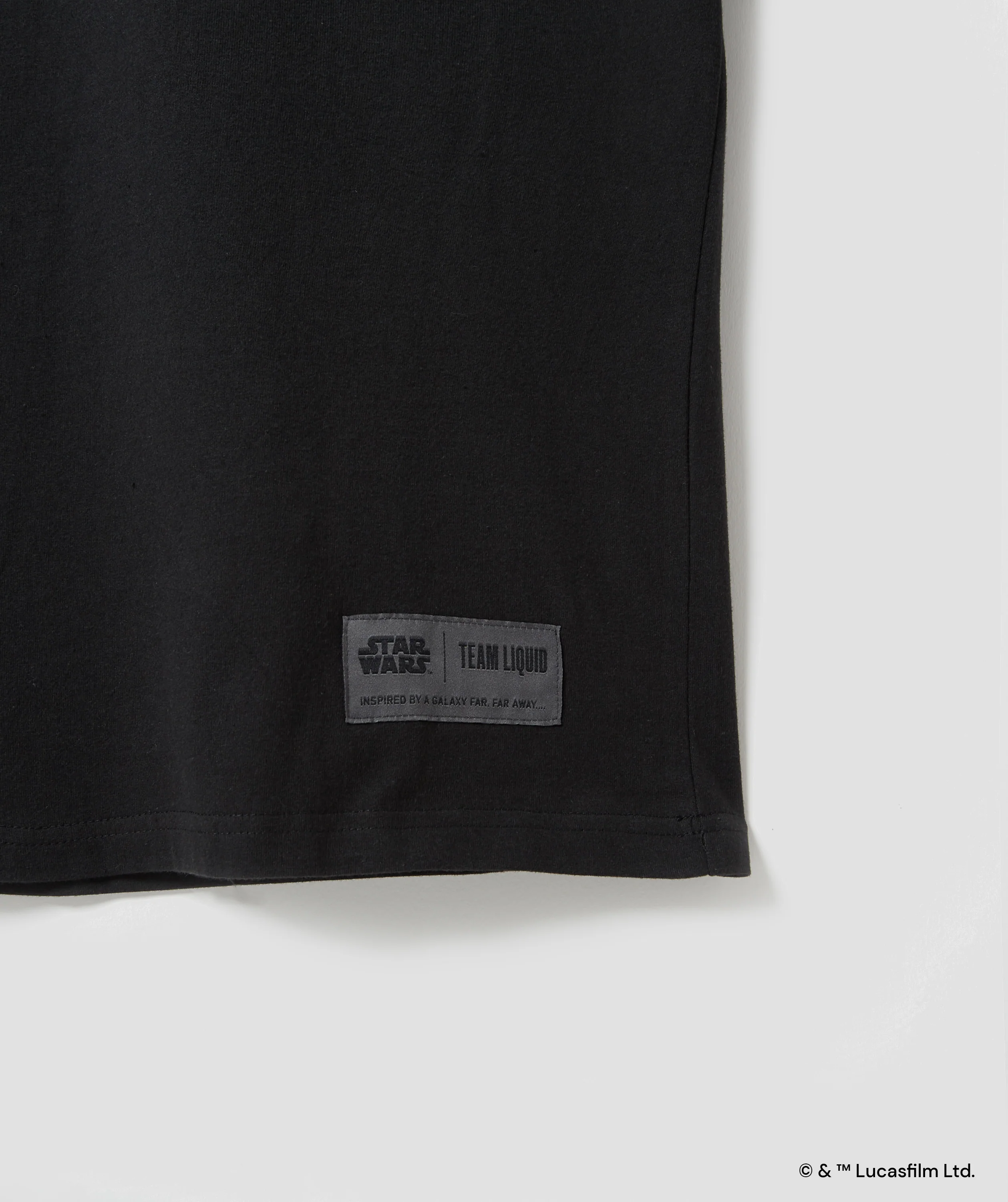 STAR WARS™ KYLO REN HELMET TEE - Image 7