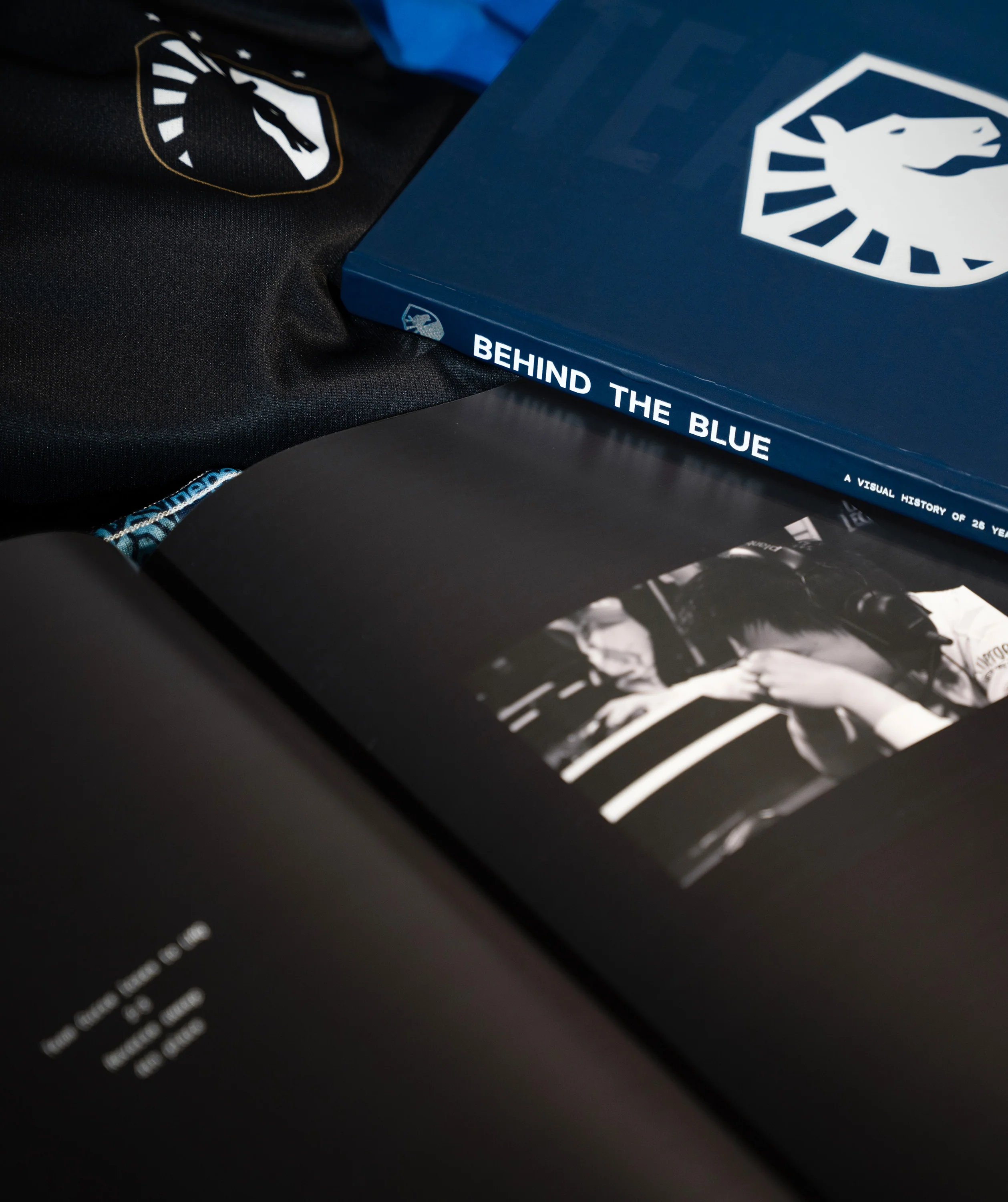 BEHIND THE BLUE: A VISUAL HISTORY OF 25 YEARS OF TEAM LIQUID - Image 11