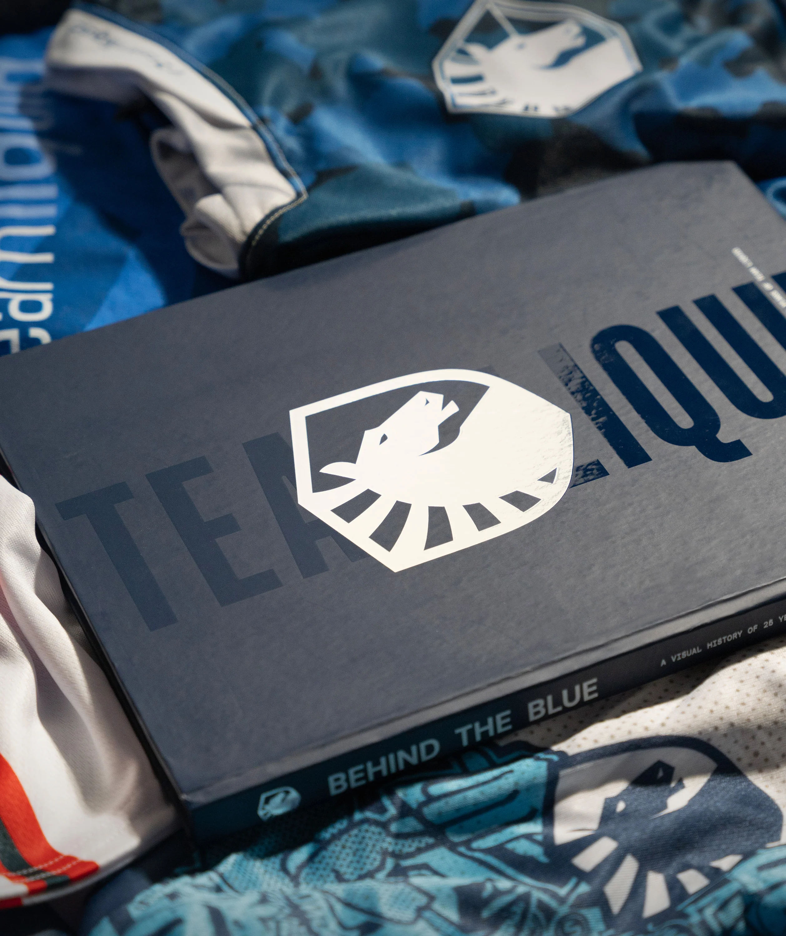 BEHIND THE BLUE: A VISUAL HISTORY OF 25 YEARS OF TEAM LIQUID - Image 15