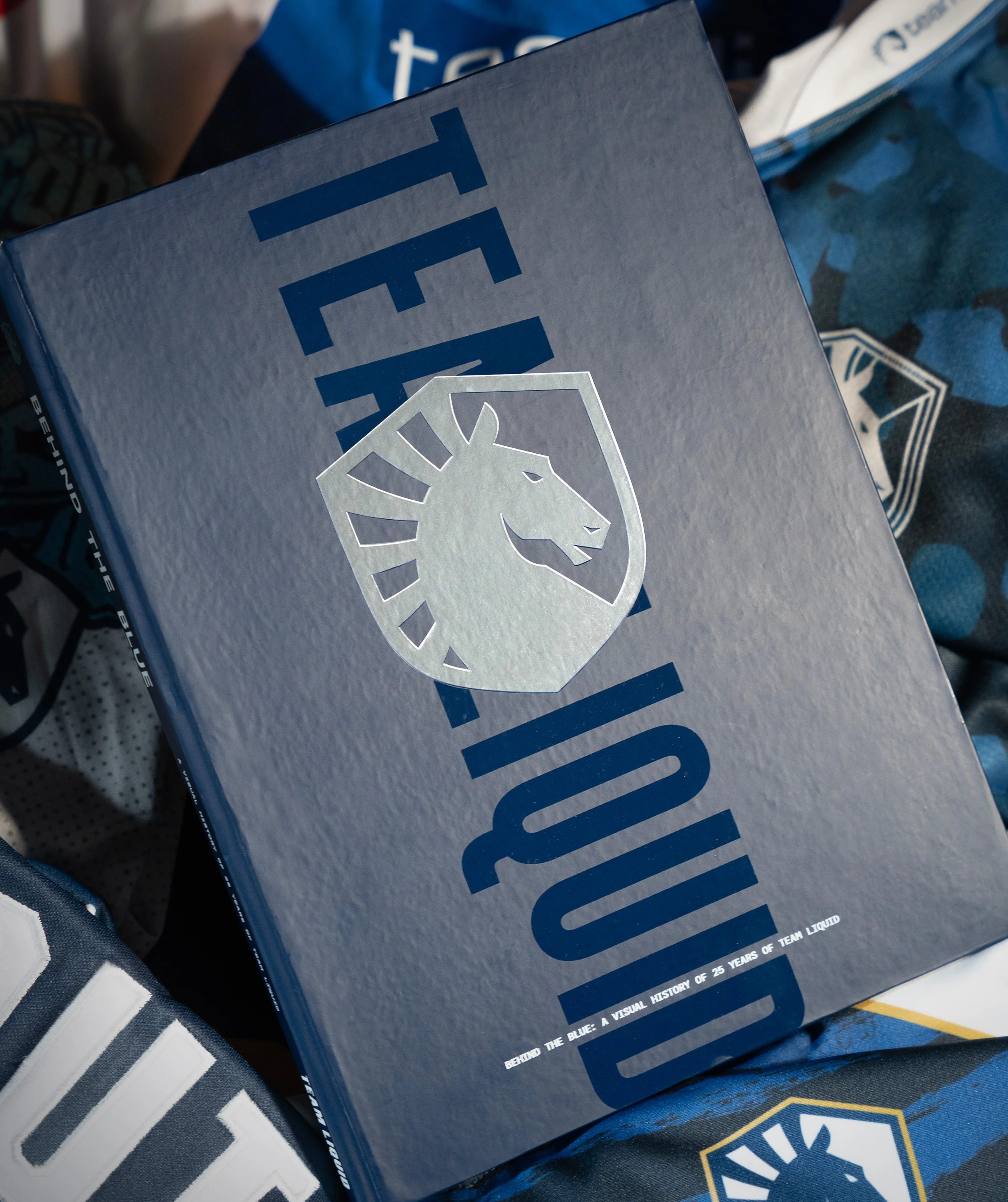 BEHIND THE BLUE: A VISUAL HISTORY OF 25 YEARS OF TEAM LIQUID - Image 5