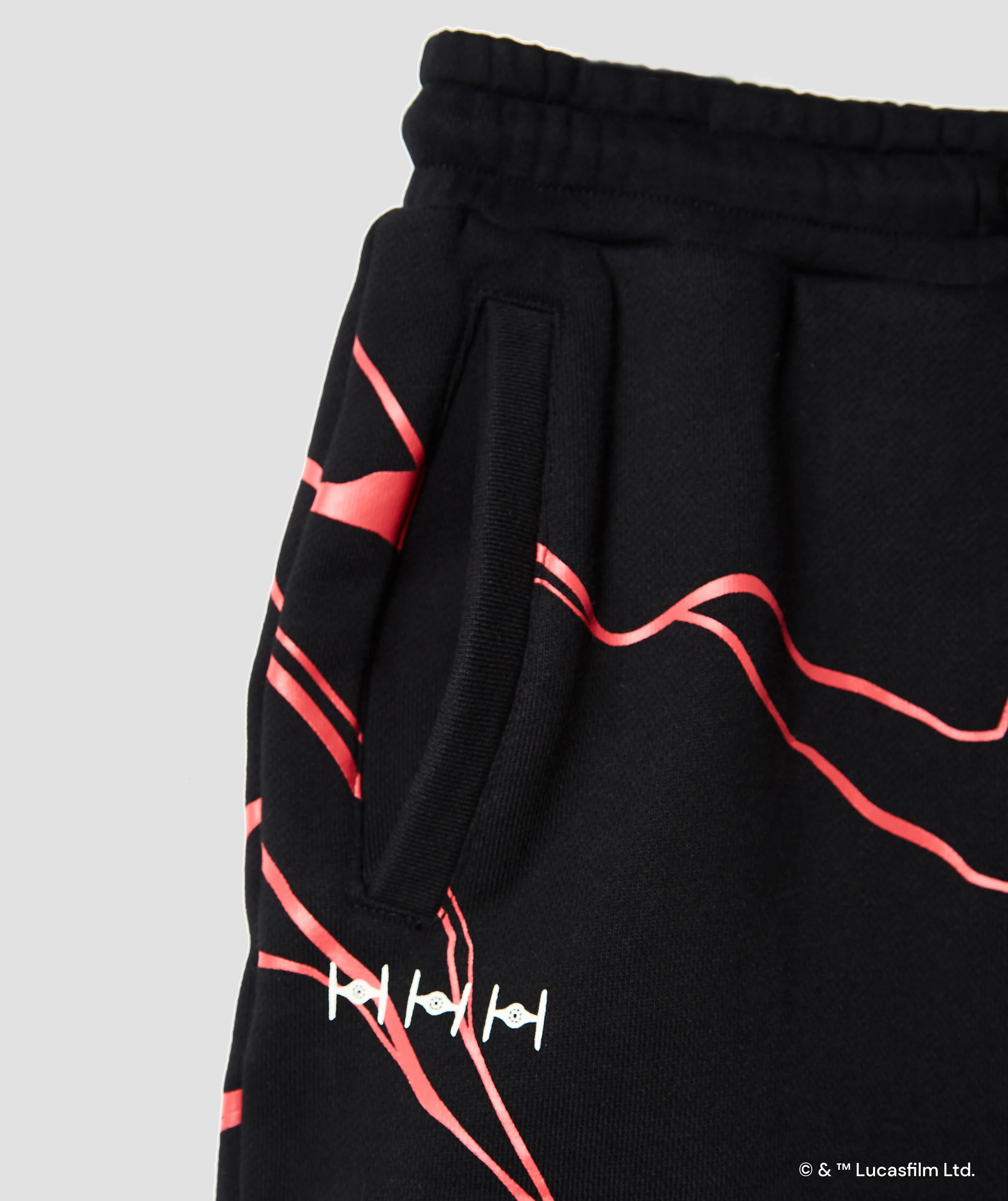 STAR WARS™ KYLO REN SHORTS - Image 4