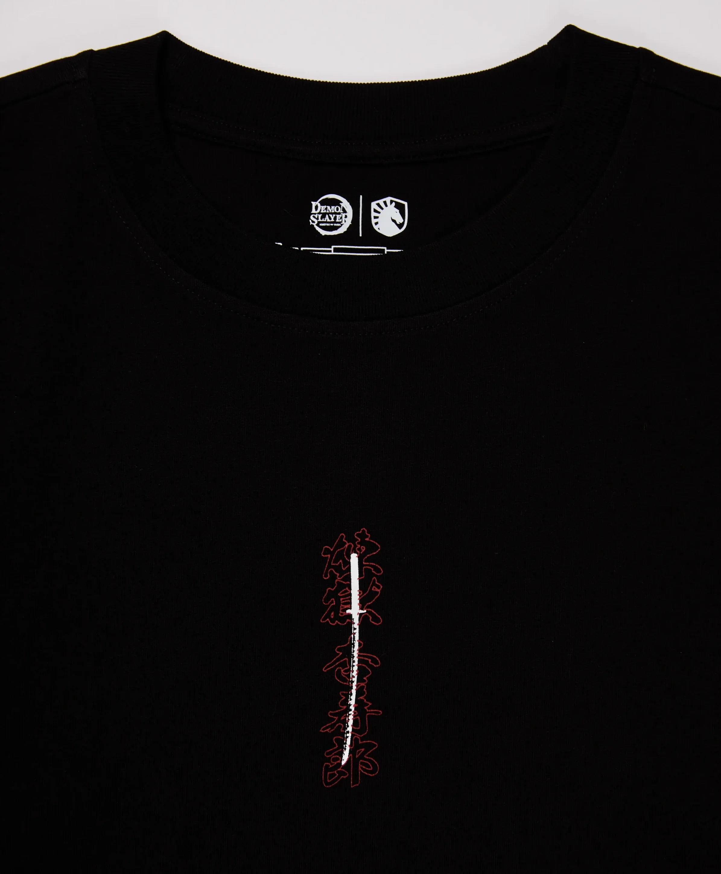 DEMON SLAYER FLAME HASHIRA OVERSIZED TEE - Image 4